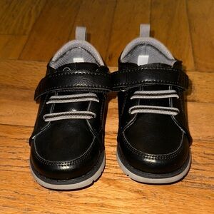 Stride Rite Black Sneakers with Gray Accents